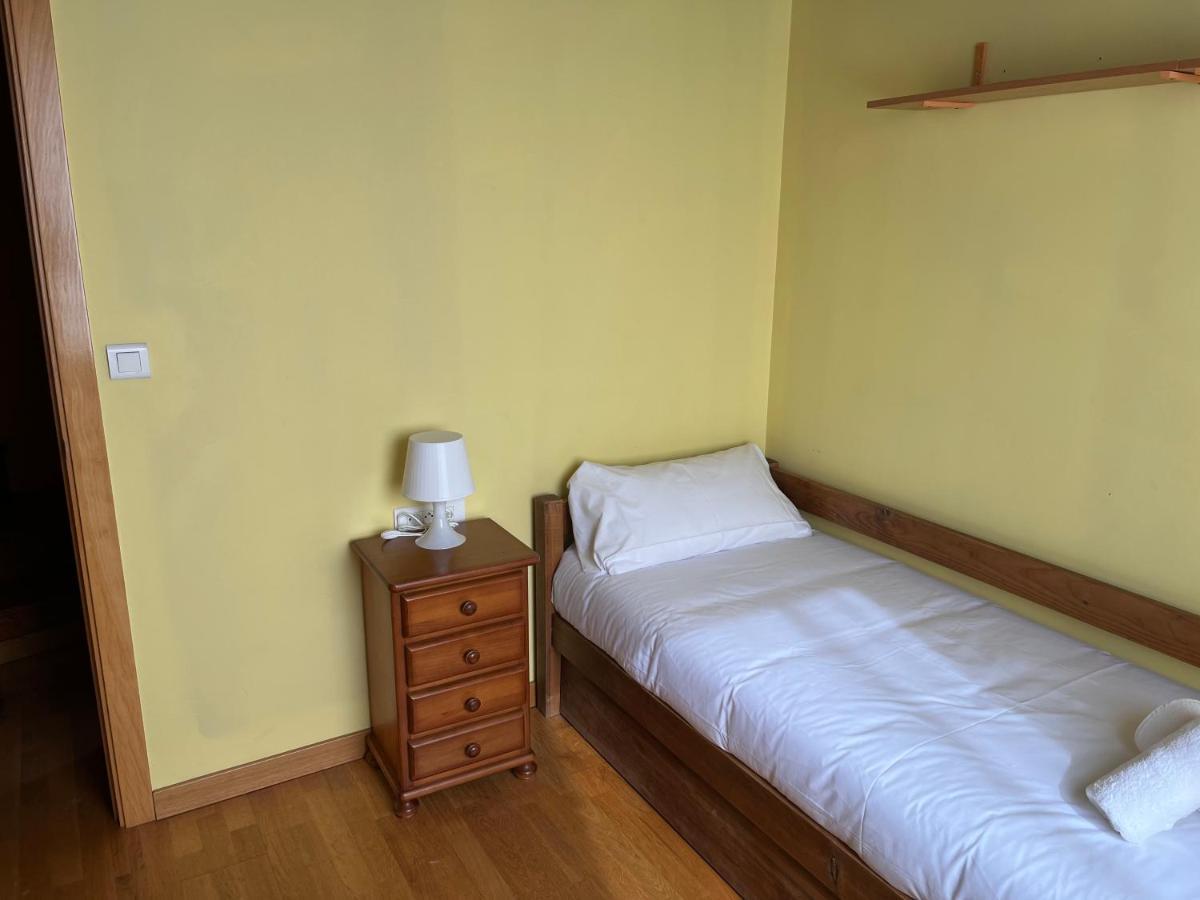 Casa De Poble Acollidora,Amb Llar De Foc, Villa Bourg-Madame Bagian luar foto